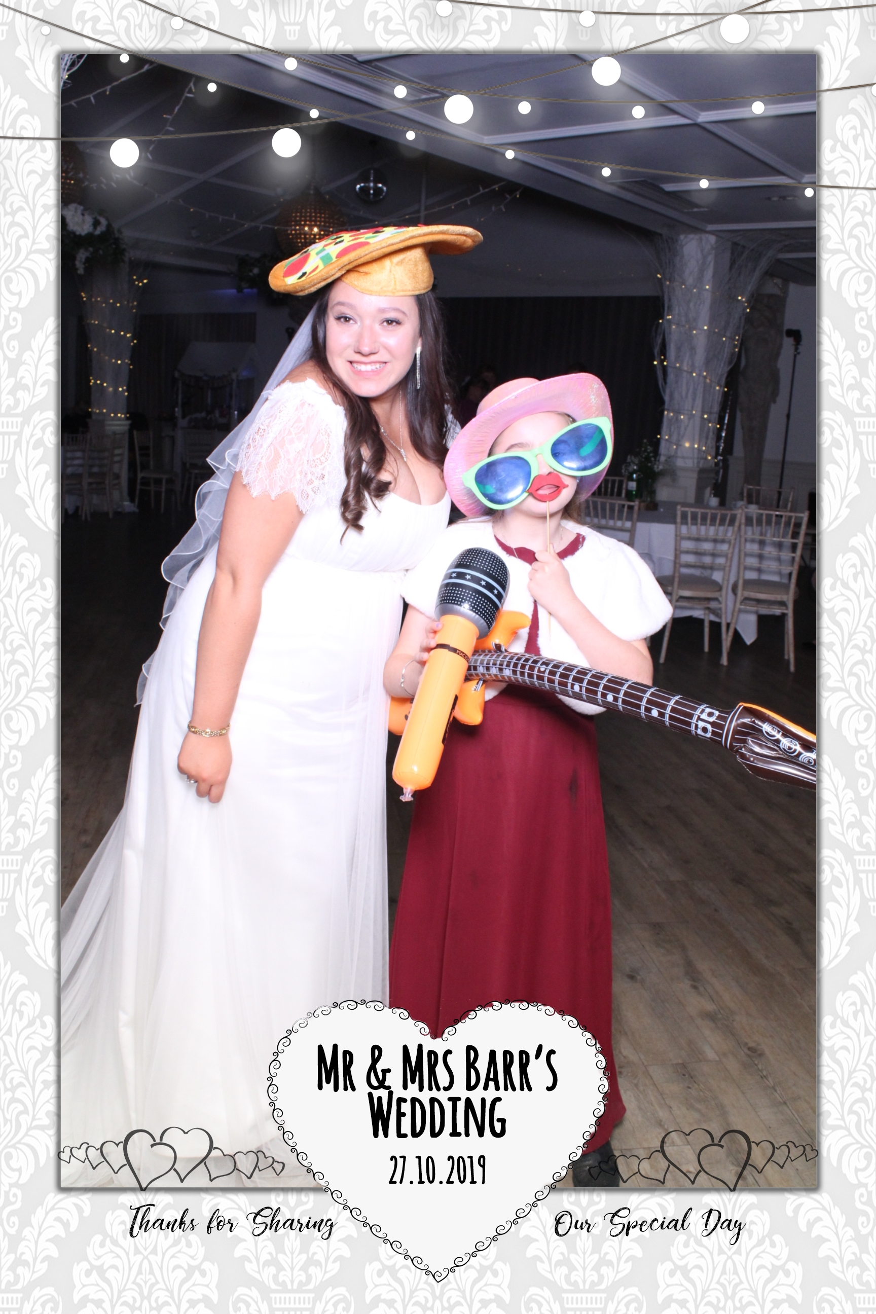 Mr & Mrs Barr's Wedding | View more photos from the event at images.mobile-photo-booth.com/u/MobilePhotoBoothUK/Mr-Mrs-Barrs-Wedding